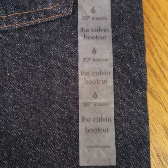 🎉HP🎉NWT! Calvin Klein bootcut denim jeans, size 6 - Picture 2 of 10